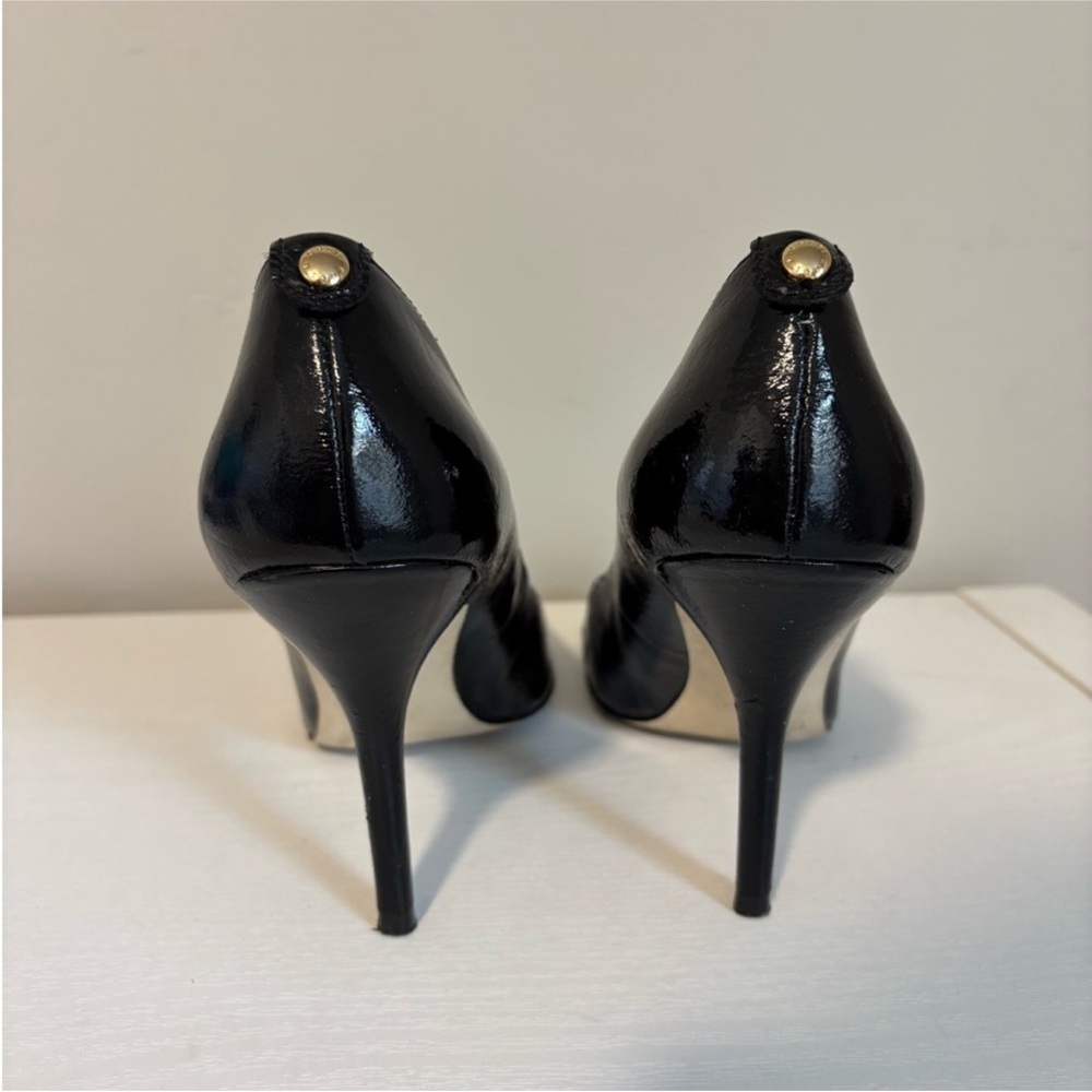 Michael Kors Classic Black Pumps - Picture 5 of 7